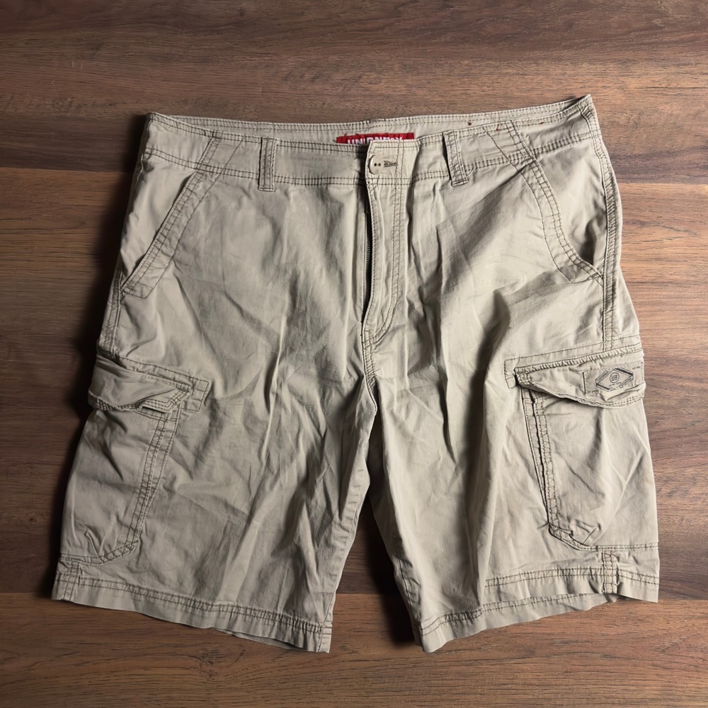 Y2K Unionbay Mens Cargo Shorts Tan Khaki Stretch Cotton Size 36 Utility Hiking